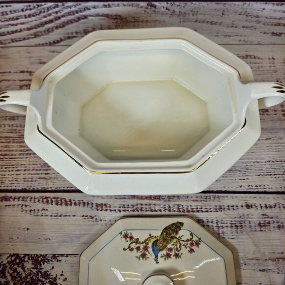 Vintage Octagonal Ceramic Tureen With Lid & Handles Peacock & Floral Motif White - Picture 10 of 13